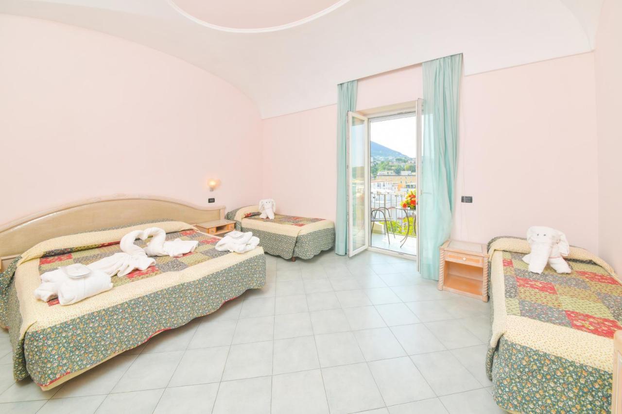 איסקיה Hotel Felix Terme מראה חיצוני תמונה