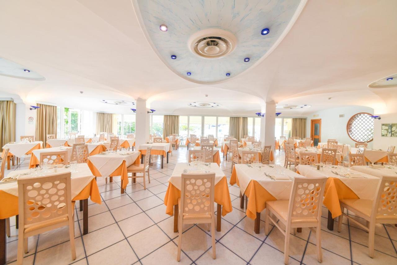 איסקיה Hotel Felix Terme מראה חיצוני תמונה