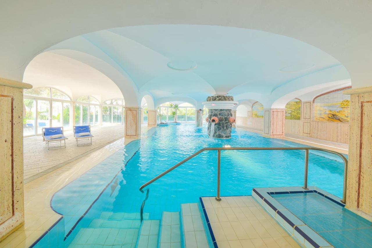 איסקיה Hotel Felix Terme מראה חיצוני תמונה